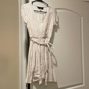 NWT Blue Rain by Francesca’s Cross Over Linen Dress